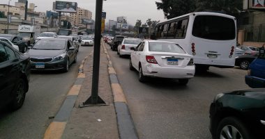 زحام مرورى بميدان الإسعاف بسبب تعطل أوتوبيس