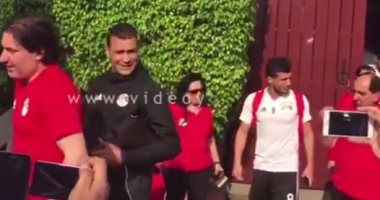 بالفيديو.. الفراعنة يتجهون لـ"بورت جنتل" استعدادا لمواجهة البلاك ستارز