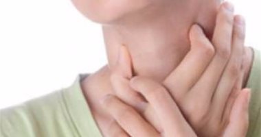 8 عوامل وراء التهاب الحنجرة 