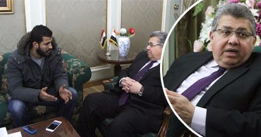 وزير التعليم العالى: لا يصح استخدام السوشيال ميديا فى شائعات التعديلات الوزارية.. أشرف الشيحى: هناك حملات منظمة لتلميع فلان وتشويه آخر.. التعيين لا يأتى بالإلحاح.. ويؤكد: "ومن يطلب الولاية لا يستحقها"