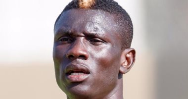 لاعب سيلتك يصارع الموت فى المستشفى