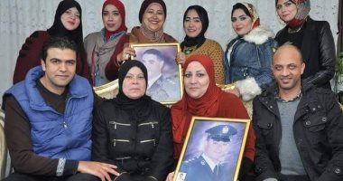 مستقبل وطن أمانة بورسعيد يزور والدة الشهيد فادى سيف الدين بمنزلها 