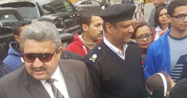 مدير أمن الجيزة يعتمد حركة تنقلات محدودة بالمديرية