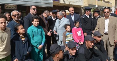 بالصور.. كرنفال شعبى بالأقصر لتهنئة مديرية الأمن بـ"عيد الشرطة"