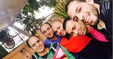 بالصور.. صحفيو "اليوم السابع" يزورون مصابى الشرطة ويقدمون لهم هدايا