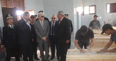 محافظ جنوب سيناء يفتتح المخبز البلدى لقوات الأمن ويتفقد كمائن شرم الشيخ