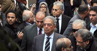 بالصور.. مثقفون وفنانون فى جنازة الشاعر الراحل سيد حجاب