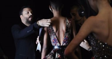 بالفيديو والصور..شاهد كواليس عرض أزياء زهير مراد فى أسبوع الموضة بباريس 