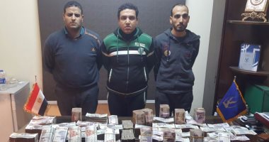سائق يستولى على سيارة نقل أموال مصفحة بها 3.5 مليون جنيه
