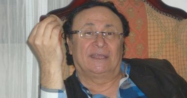 المخرج مراد منير: أشرف زكى تواصل معى ووعدنى بحل مشكلة طردى من شقتى