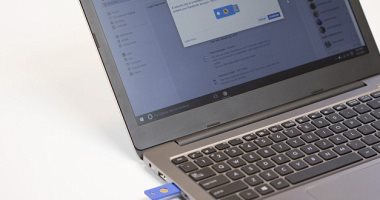 لو خايف على حسابك.. تعرف على كيفية استخدام مفتاح فيس بوك الجديد