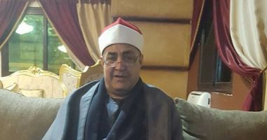  إلهامى عجينة ينشر صورته بزى مقرئى القرآن.. ومعلقون:"منور يا فضيلة النائب"