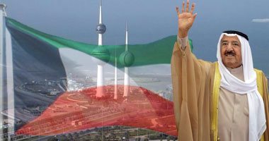 الكويتيون يحتفلون بمرور 11 عاما على تولى الشيخ صباح الأحمد الإمارة.. اتسم بذكائه وبرع بدبلوماسيته الهادئه فحفر لنفسه مكانه مرموقة وسط شعبه.. وعن ارتباطه بأرض الكنانة: "مصر عزيزة على الكويت"