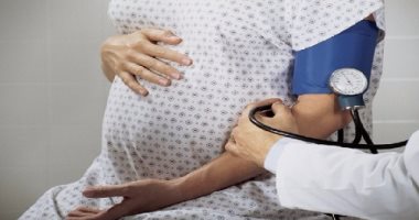 متخلفيش على كبر.. مشكلات الحمل تبدأ بعد سن الــ35