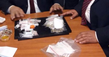 "جمارك المطار" تضبط سوريا حاول تهريب مشغولات ذهبية قيمتها 5 ملايين جنيه