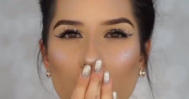 بالفيديو والصور.. "جليتر الرموش" أحدث تقاليع المكيب.. تقدرى تعمليها؟