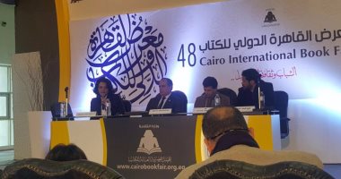 الكويتية نرمين الحوطى: صلاح عبد الصبور هاجم السلطة ونهاد صليحة أمى