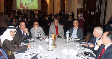 بالصور.. "الناشرون العرب" يشاهدون مباراة مصر والمغرب فى حفل "المصرية اللبنانية"