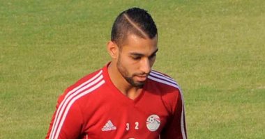 عمرو السولية مداعبا المحمدى عبر تويتر: "كفاية كبارى بقى يا نجم"