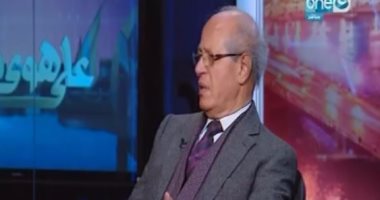 عضو المجلس المصرى للشئون الخارجية: ترامب يدير أمريكا كما كان يدير شركته