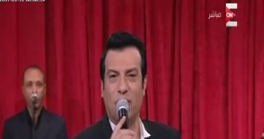 إيهاب توفيق لـ"كل يوم": لم استطع عزل نفسى عن ما تمر به مصر