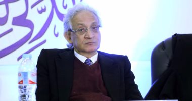 عبد الله السناوى: أسامة أنور عكاشة كان يبحث عن النفس البشرية ويربطها بالتاريخ