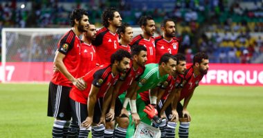 صانع ألعاب الأهلى يختار أفضل لاعبى المنتخب ويوجه نصيحة لمروان محسن