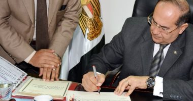 وزير الزراعة يوافق على تخصيص 20 فدان أملاك دولة بجهينة عمارات سكنية ومنطقة حرفية