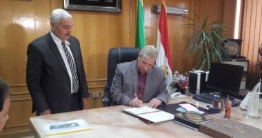 محافظ الإسماعيلية: مجلس المحافظين أكد على الاستمرار فى إجراءات تقنين الأراضى