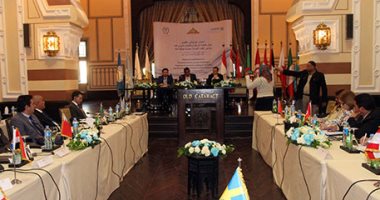 بالصور.. النائب كمال عامر يترأس الجلسة الختامية لمؤتمر مكافحة الإرهاب بأسوان