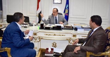 محافظ الإسكندرية تشكيل لجنة لفحص شاطئ الشاطبى بعضوية الرقابة الإدارية