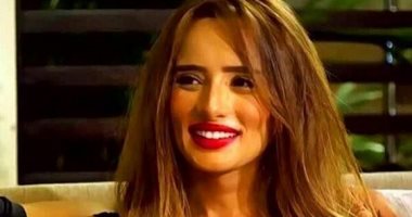 مى عز الدين مهنئة زينة بعيد ميلادها: "كل سنة وأنتى ناجحة وعيالك فى حضنك"