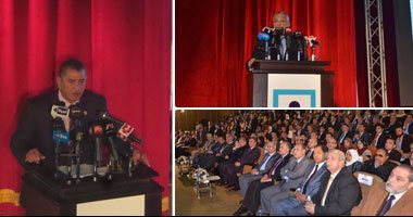 وزير التنمية المحلية بمؤتمر شباب كفر الشيخ: مصر لم تشهد عبر تاريخها رئيسا يلتقى الشباب شهريا سوى السيسي.. حركة المحافظين من اختصاص الرئيس ورئيس الوزراء.. ووزير الرى: نبحث زراعة القمح بالتبريد