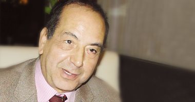المغربى سعيد العلوى: فكر الشيوخ الإسلاميين أصغر بكثير من فكر الشباب