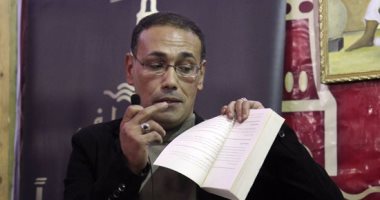 بالصور.. بسام الشماع وسامح شاكر يوقعان أعمالهما بمعرض الكتاب