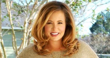 هتلبسى إيه بكرة ؟ أفكار مختلفة للشياكة لو كنتِ plus size 