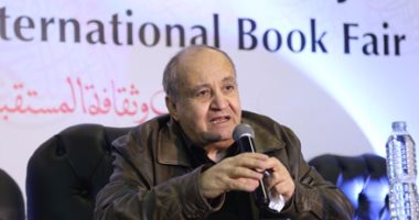 بالصور.. وحيد حامد: تغاضيت عن مرحلة الإخوان مع السادات فى "الجماعة 2"