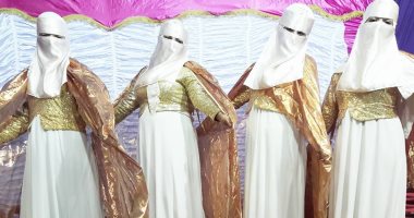 بالصور.."فور كاتس" بما لا يخالف شرع الله.. 4 منتقبات ينشئن فرقة أفراح إسلامية