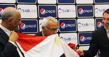 كوبر: الأهلى والمصري قدما موسما استثنائيا وأطالب الجماهير بمساندة المنتخب