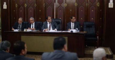 "صناعة البرلمان" تطالب الحكومة بالاهتمام بقطاع الثروة المعدنية