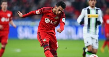 لاعب باير ليفركوزن يتنازل عن راتبه خلال إيقافه