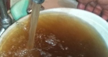 أهالى مدينة الخارجة بالوادى الجديد يشكون تلوث مياه الشرب وتغير لونها