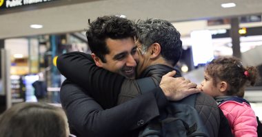 بالصور.. استمرار وصول المهاجرين للولايات المتحدة بعد تعليق القضاء قرار ترامب