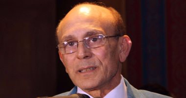 المتخصصة تحتفل بعيد ميلاد الفنان محمد صبحى
