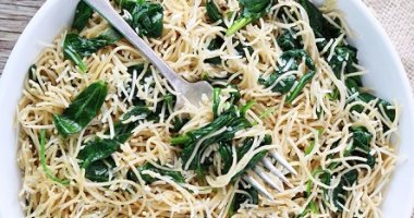 طريقة عمل باستا السبانج وجبن البارميزان