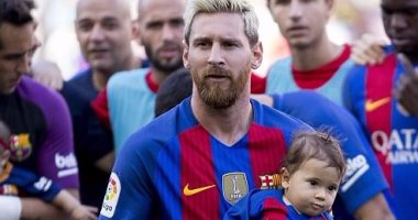 بالفيديو.. ميسي يفاجئ طفل أرجنتينى مريض برسالة إنسانية ولقاء