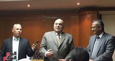 وفد لجنة الدفاع بالبرلمان داخل هيئة الطاقة الذرية