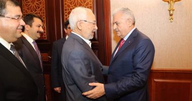 راشد الغنوشى يجرى مباحثات فى تركيا مع رئيس حزب العدالة والتنمية
