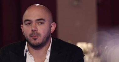 محسن جابر وبشرى وهشام ماجد وشيكو فى عزاء والد محمود العسيلى