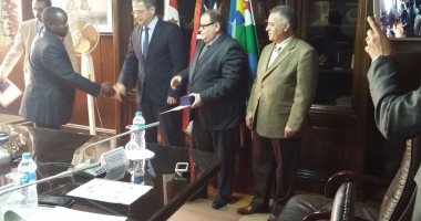 الكهرباء تحتفل بتخريج 8 متدربين من دول حوض النيل فى مجال " هندسة العمليات"